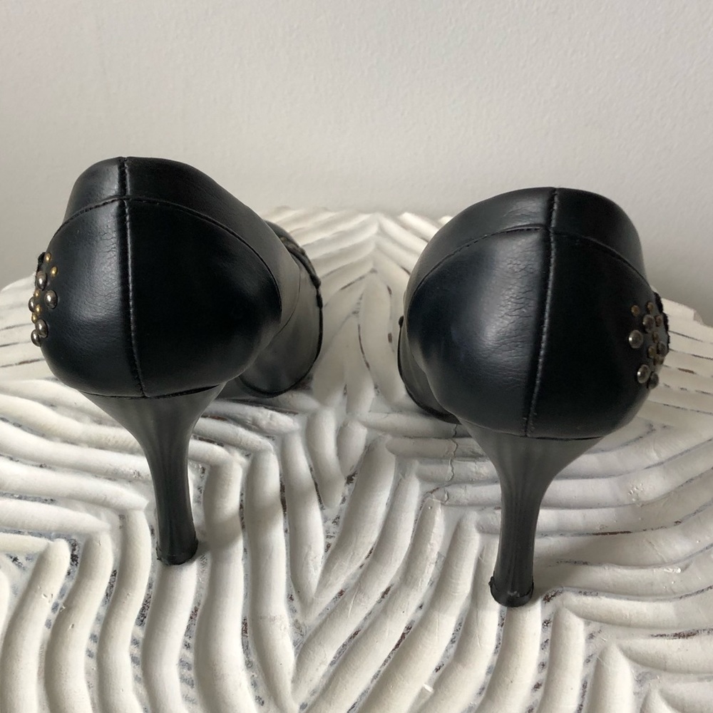 Wild Diva Black Studded Heels 7 Black Pumps with Metal Stud Accents - Picture 5 of 14